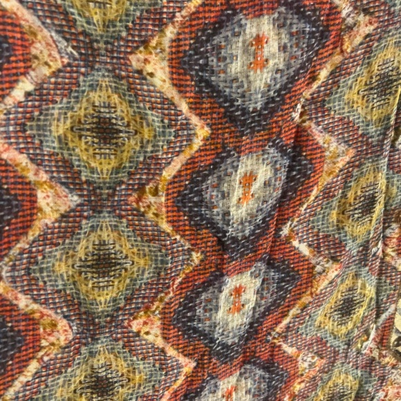 Luxury 100%silk Mucho Gusto Sleeveless Vest - Picture 5 of 9